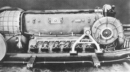 Mercedes T80 - moteur (1)