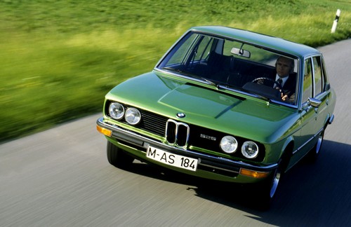 BMW Serie 5 E12 525 (1)