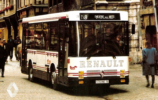 Renault R212 (1)